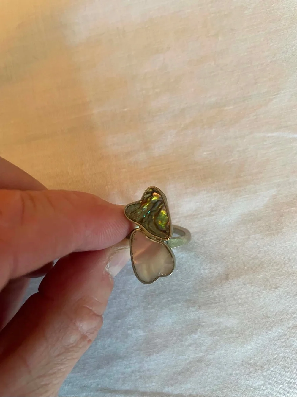 Iridescent Abalone and Mother-of-Pearl heart Ring - Silver Tone